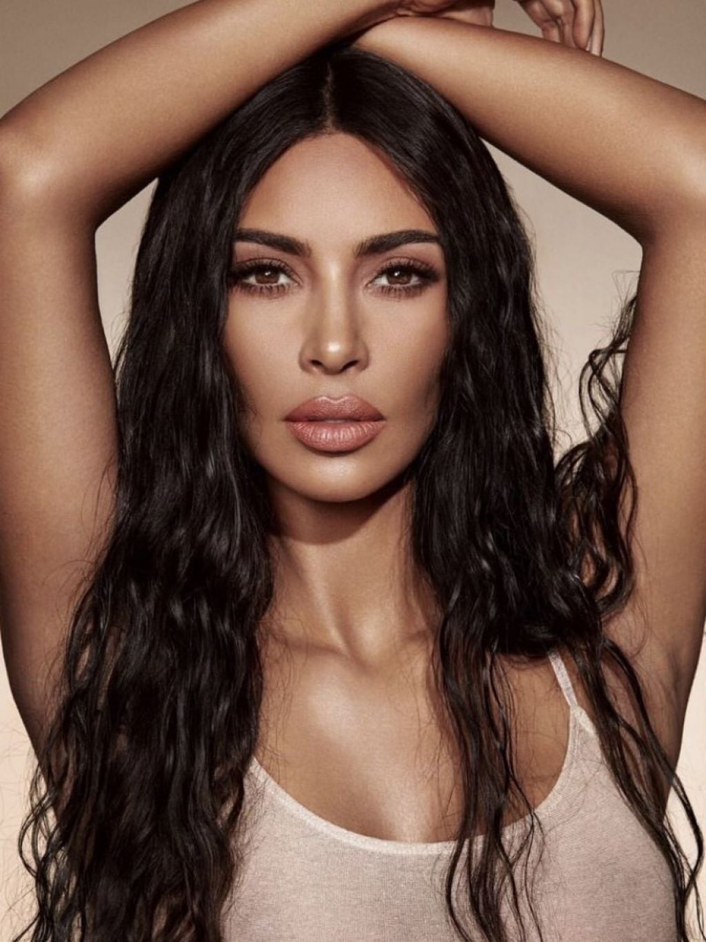 kim-kardashian-kkw