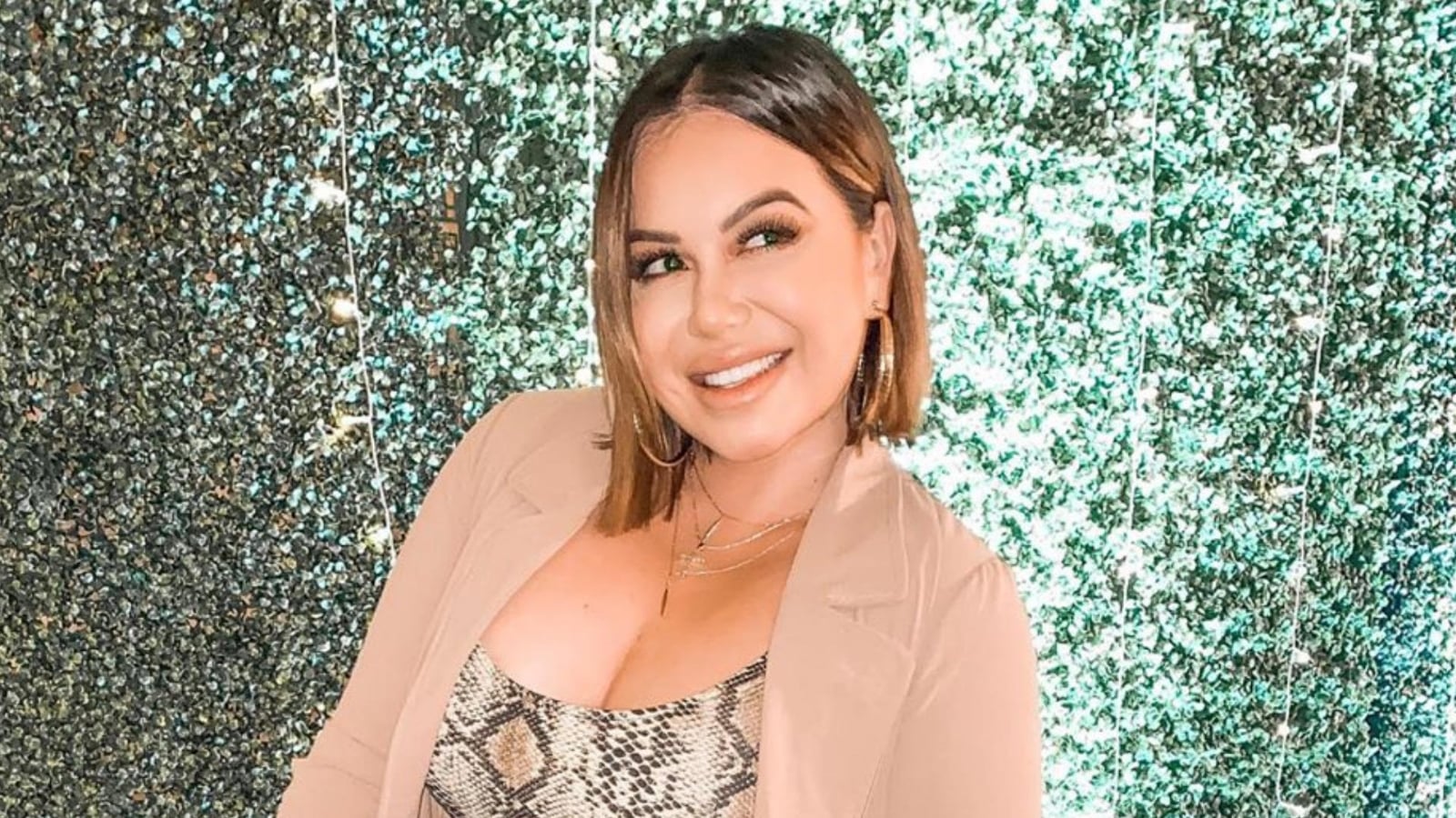 200112_4098220_Chiquis_Rivera_causa_revuelo_al_mostrar_su_r