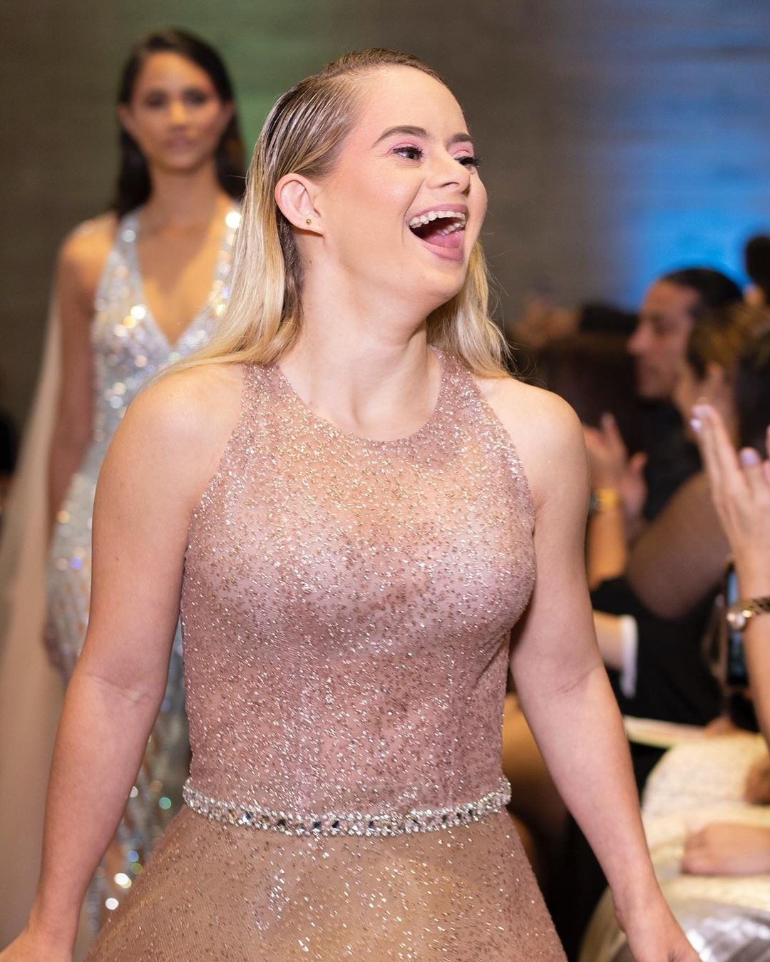 sofiajirau_88202157_604966173676442_6515782791756261080_n