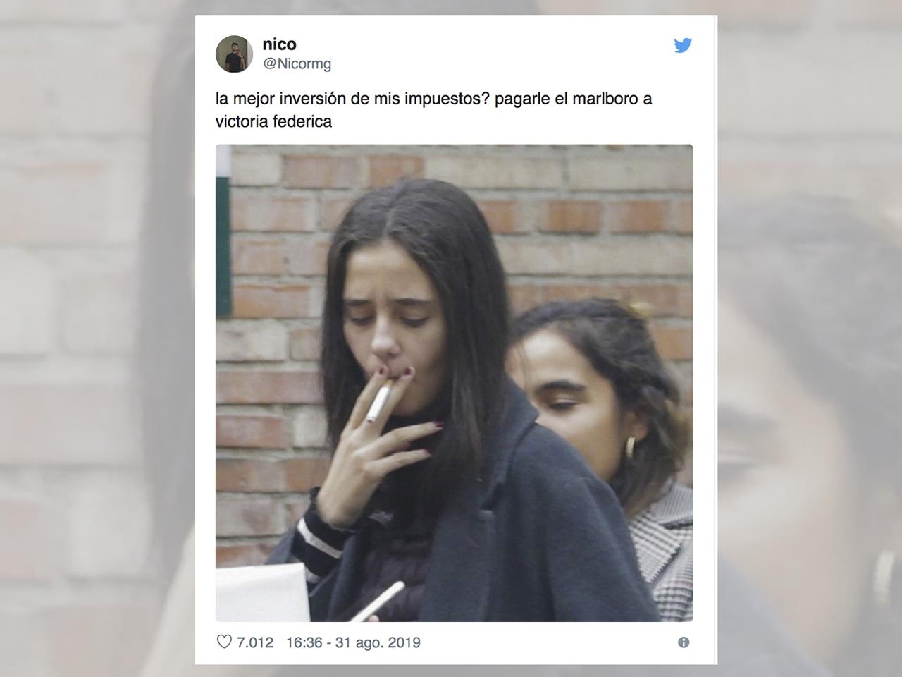 victoria-federica-fumando_1b05f470_1280x960