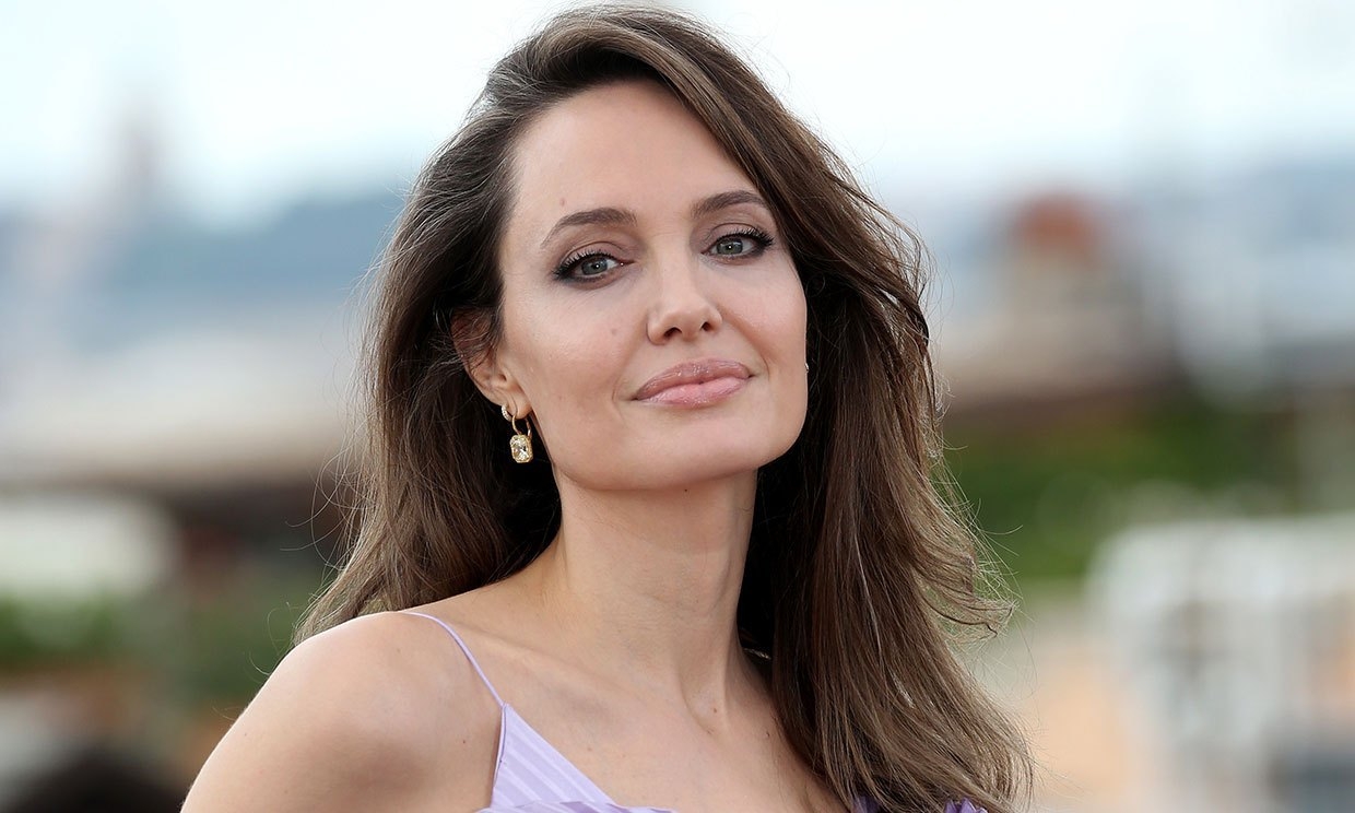 anjolie
