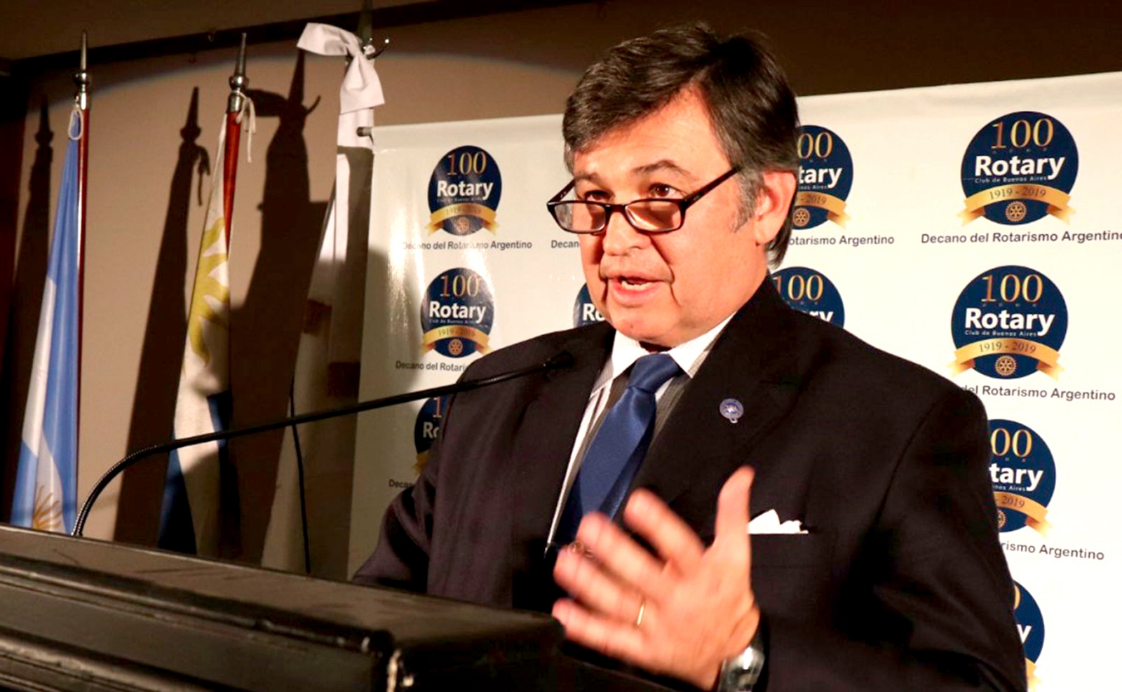 Daniel-Pelegrina-en-el-Rotary-Club-2