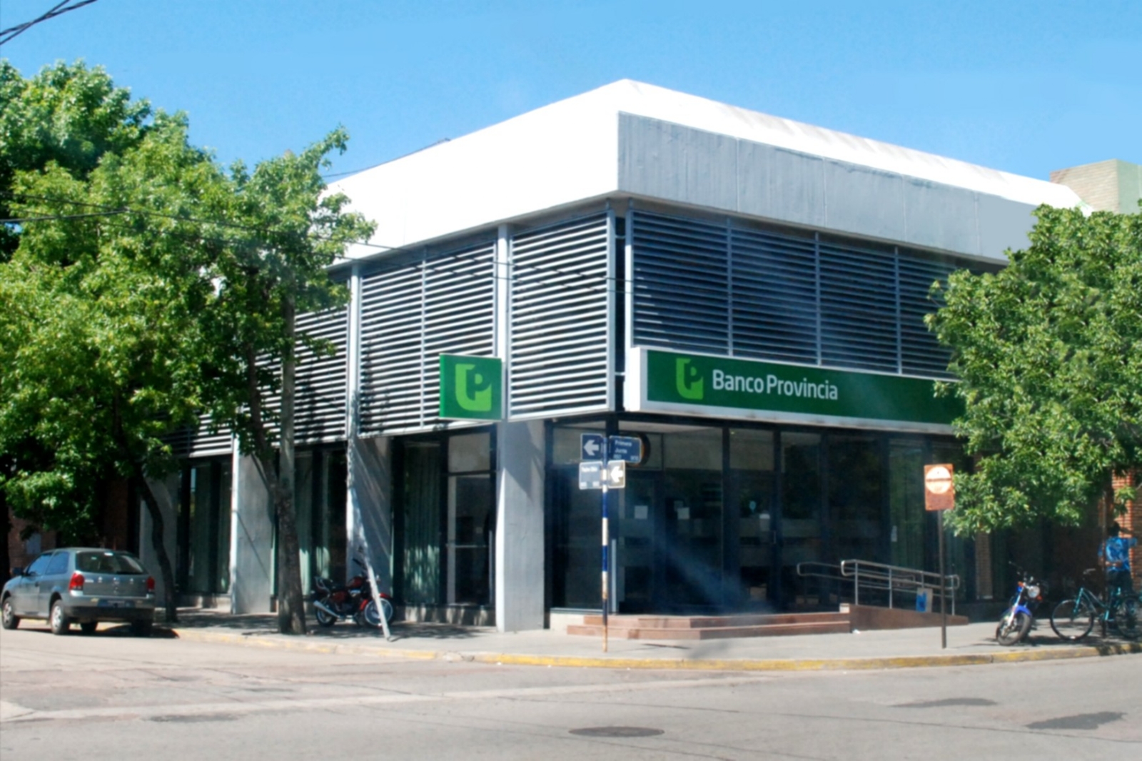 Junín_Banco_Provincia_Villa_Belgrano_001