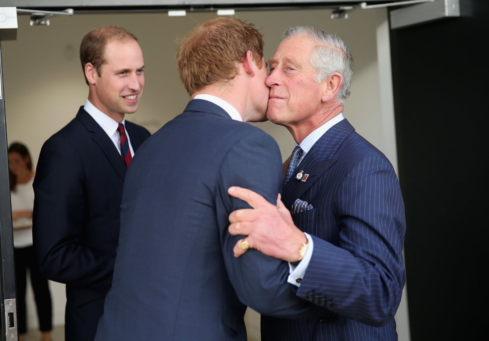 prince-charles-prince-of-wales-kisses-his-son-prince-harry-news-photo-455188848-1536173879