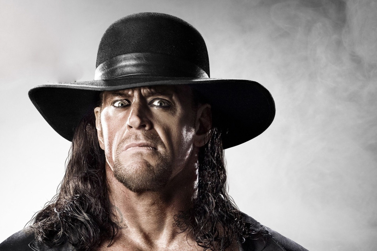 undertaker1-the-undertaker-lives-reports-of-his-death-a-hoax-e1419969136565