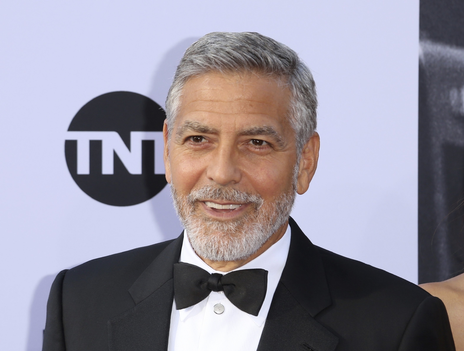 george-clooney-gtres