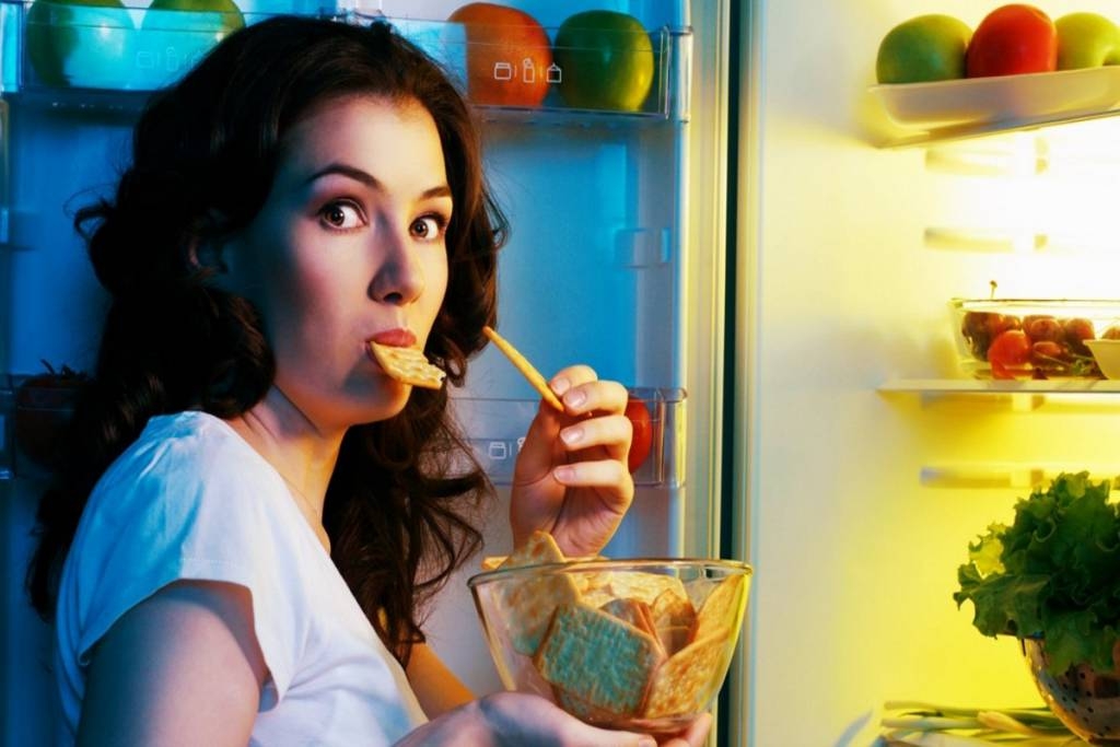comer-por-ansiedad-1024x683