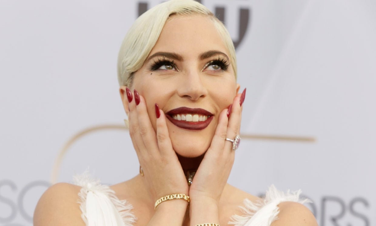 lady-gaga-t