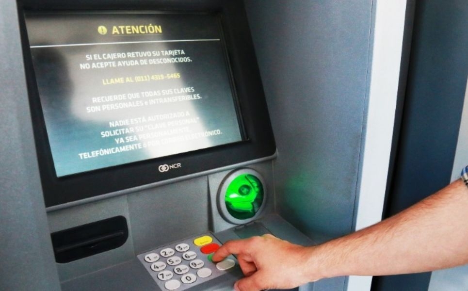 cajero_automatico.jpg_820697298