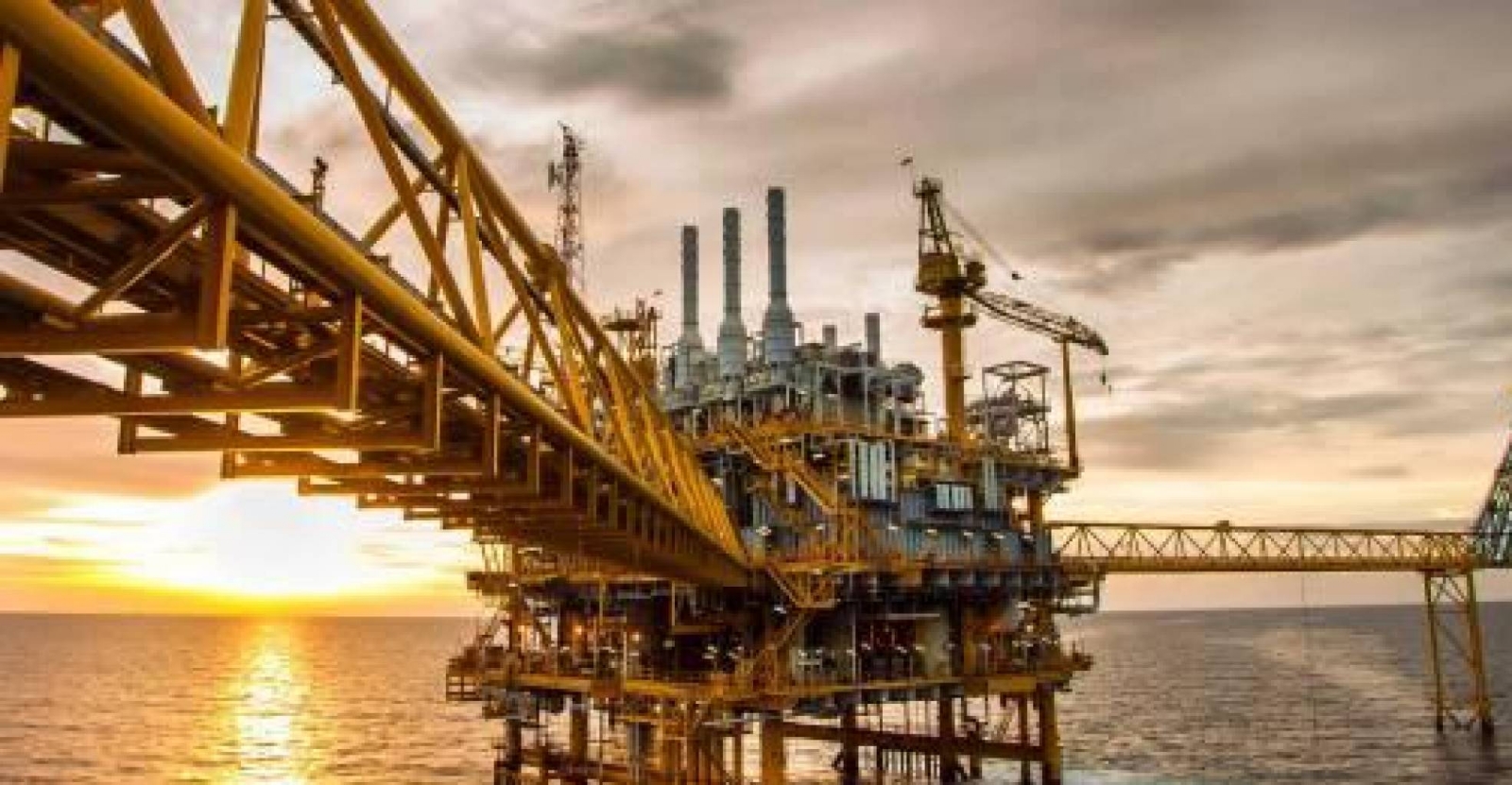 petroleo-shutterstock_13565290_20200330154856