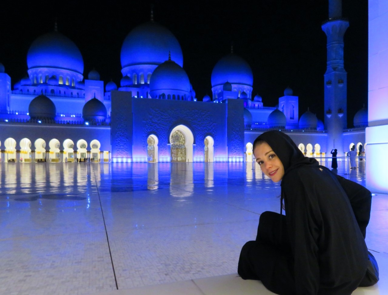 thumbnail_Sheikh_Zayed_Grand_Mosque_AbuDhabi_2016