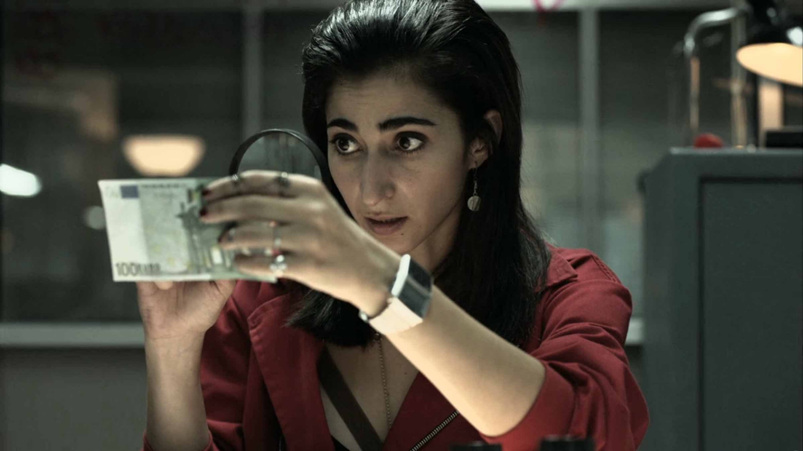 Alba Flores 4