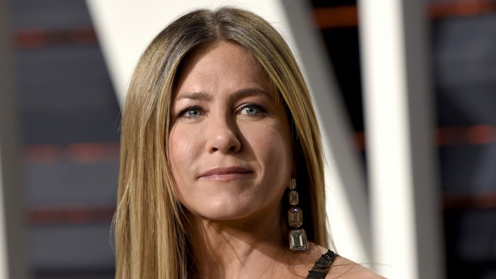 Jennifer-Aniston-3