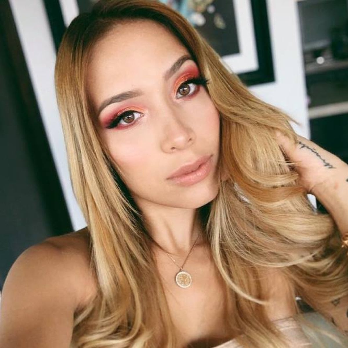 Luisa Fernanda W - sombras de ojos