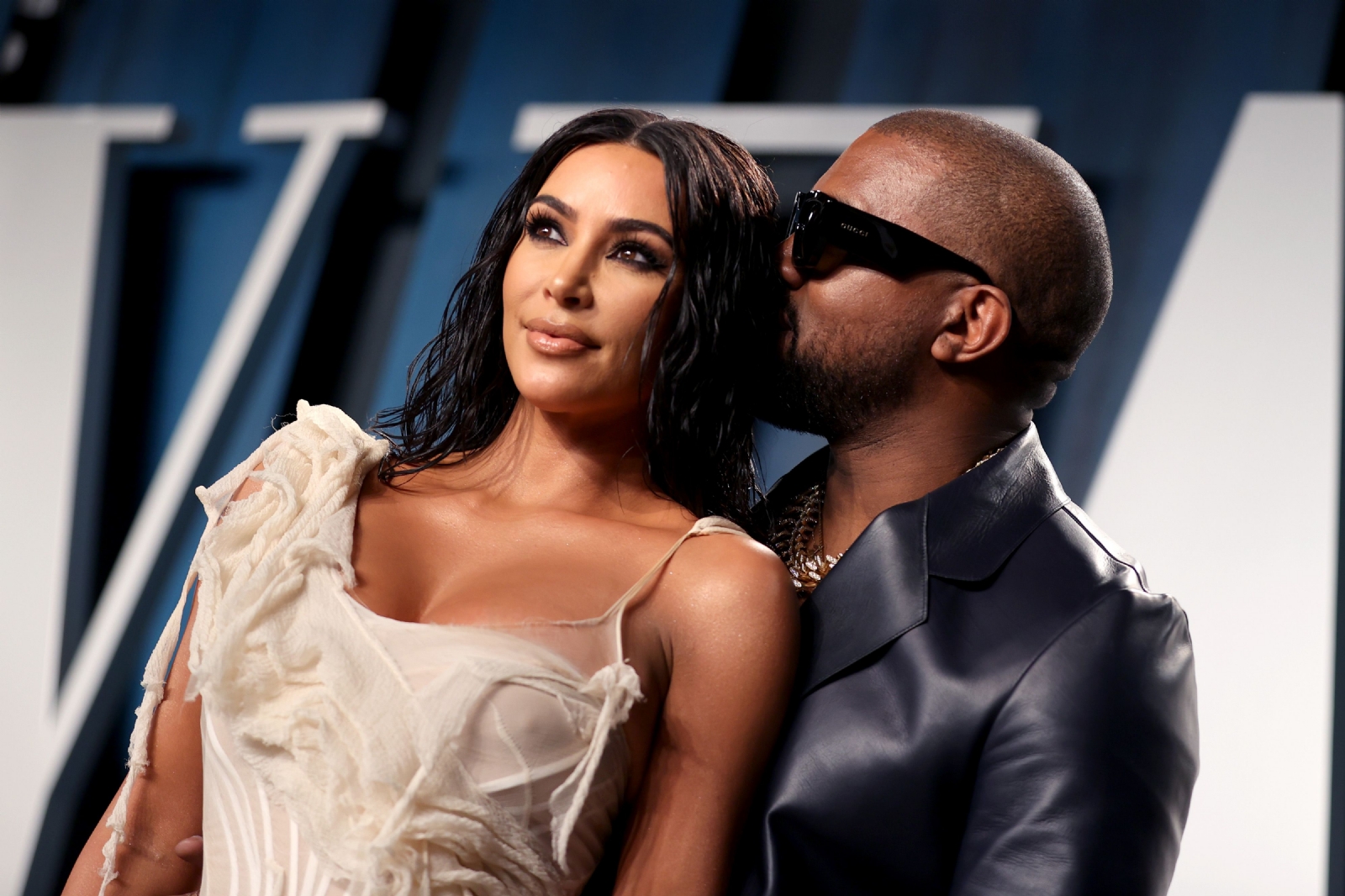 kim-kardashian-kanye-west-ascensor-1582215940