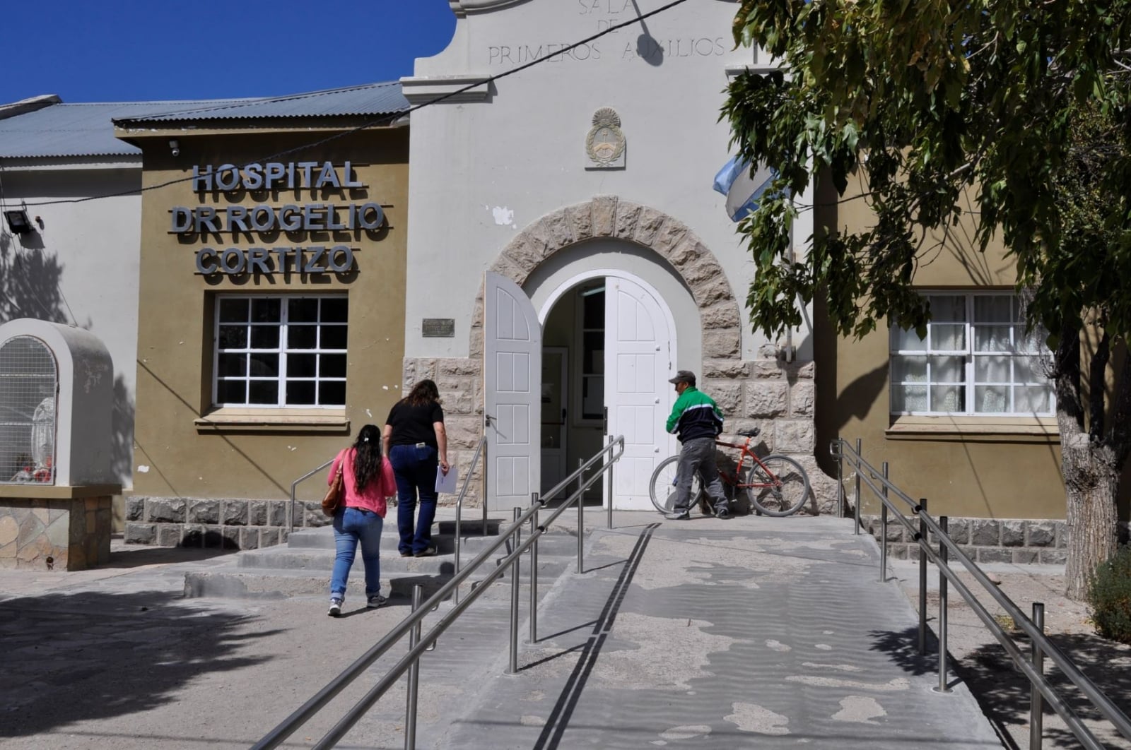 JA-Construirán-mascaras-en-Jacobacci-para-prevenir-el-COVID-19-Hospital-de-Jacobacci-jpg