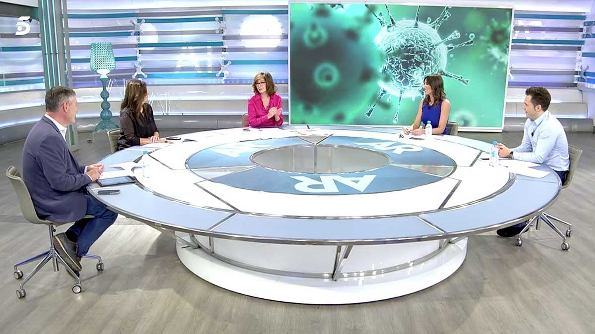 ana-rosa-quintana-3