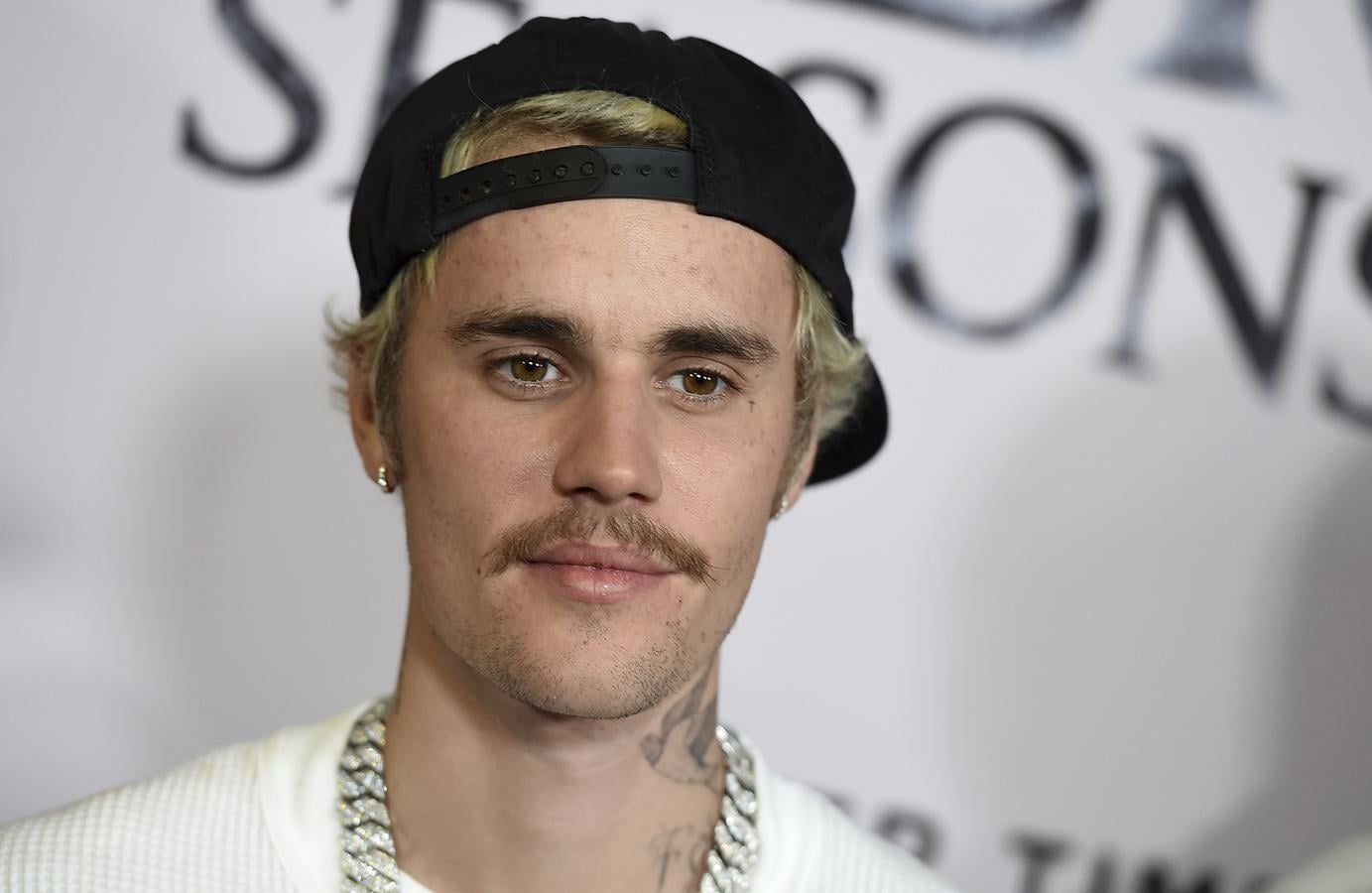 0_casa_justin_bieber-khiE--1383x900@abc