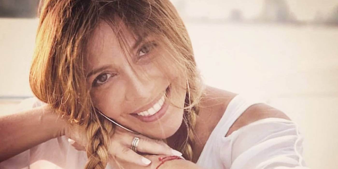MONICA AYOS