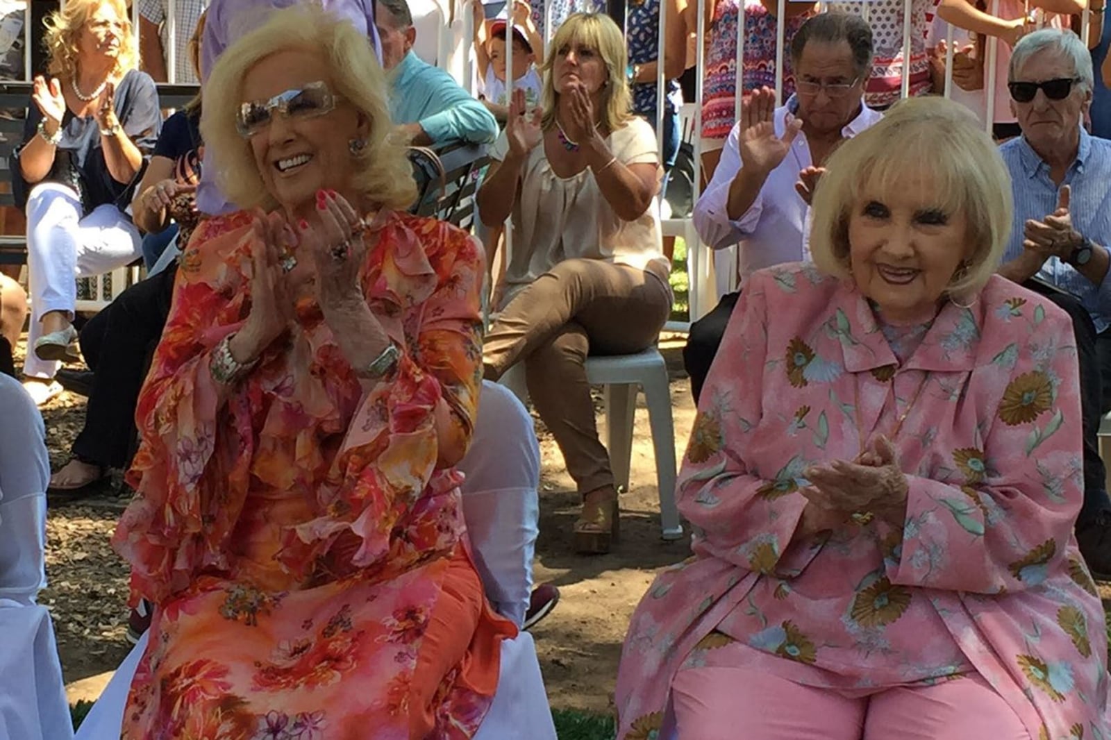 GOLDIE Y MIRTHA