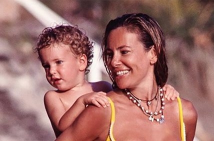 alex-lequio-bebe-ana-obregon-playa_9_432x593
