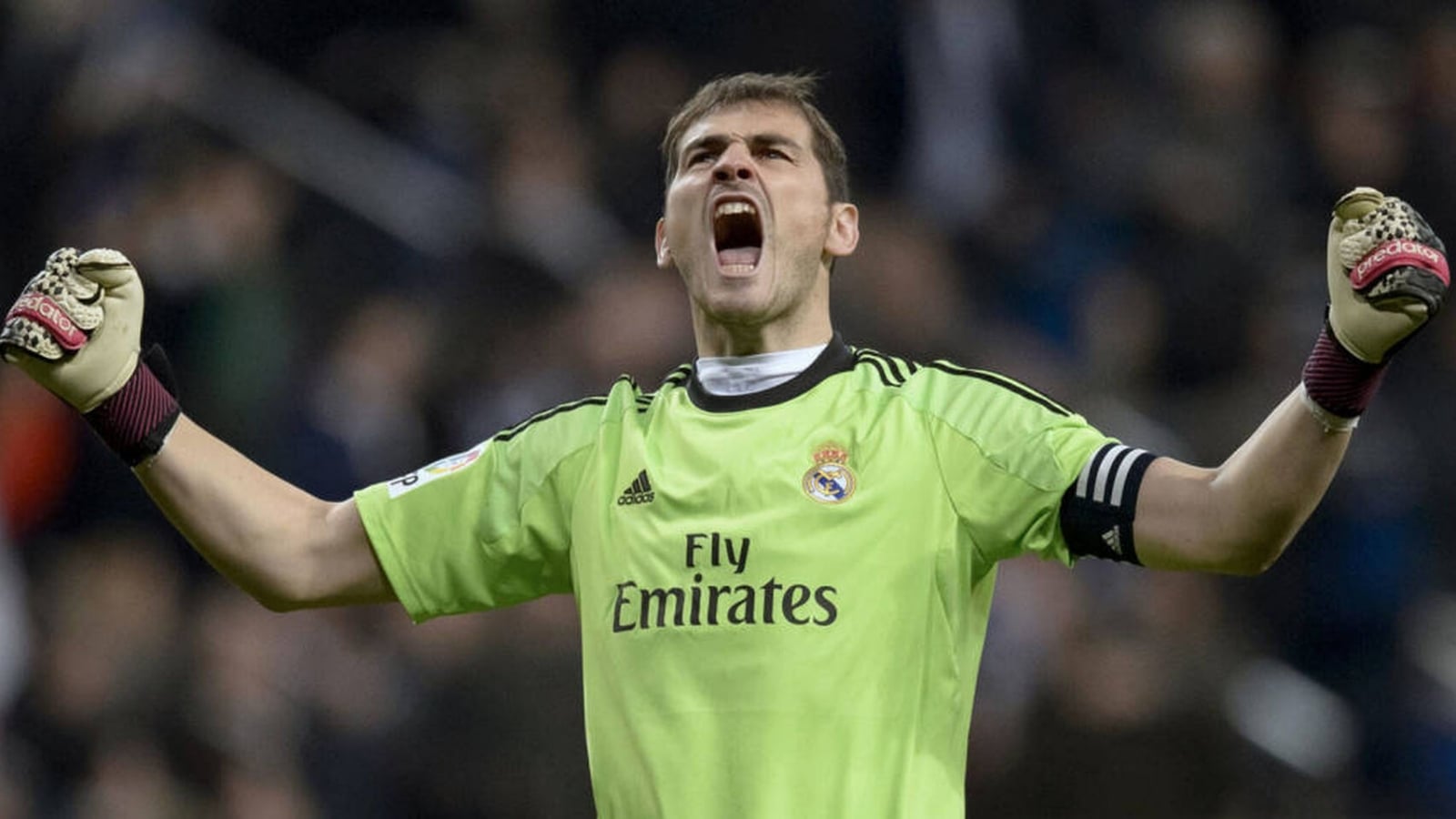 Futbol-Champions_League-Real_Madrid-Zinedine_Zidane-Iker_Casillas-El_Bernabeu_398471399_122814160_1706x960