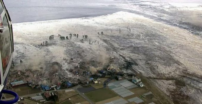 tsunami 2