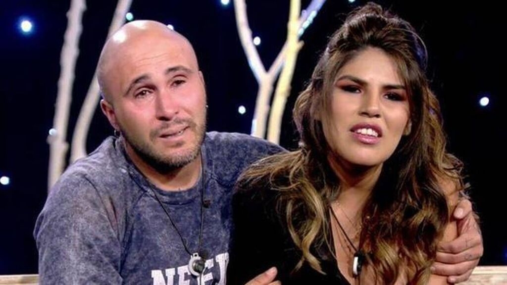 Kiko_Rivera-Telecinco-Viva_la_vida_-Programa_TV-Chabelita_Pantoja-Famosos-Isabel_Pantoja-Irene_Rosales-Famosos_471465217_147046937_1024x576