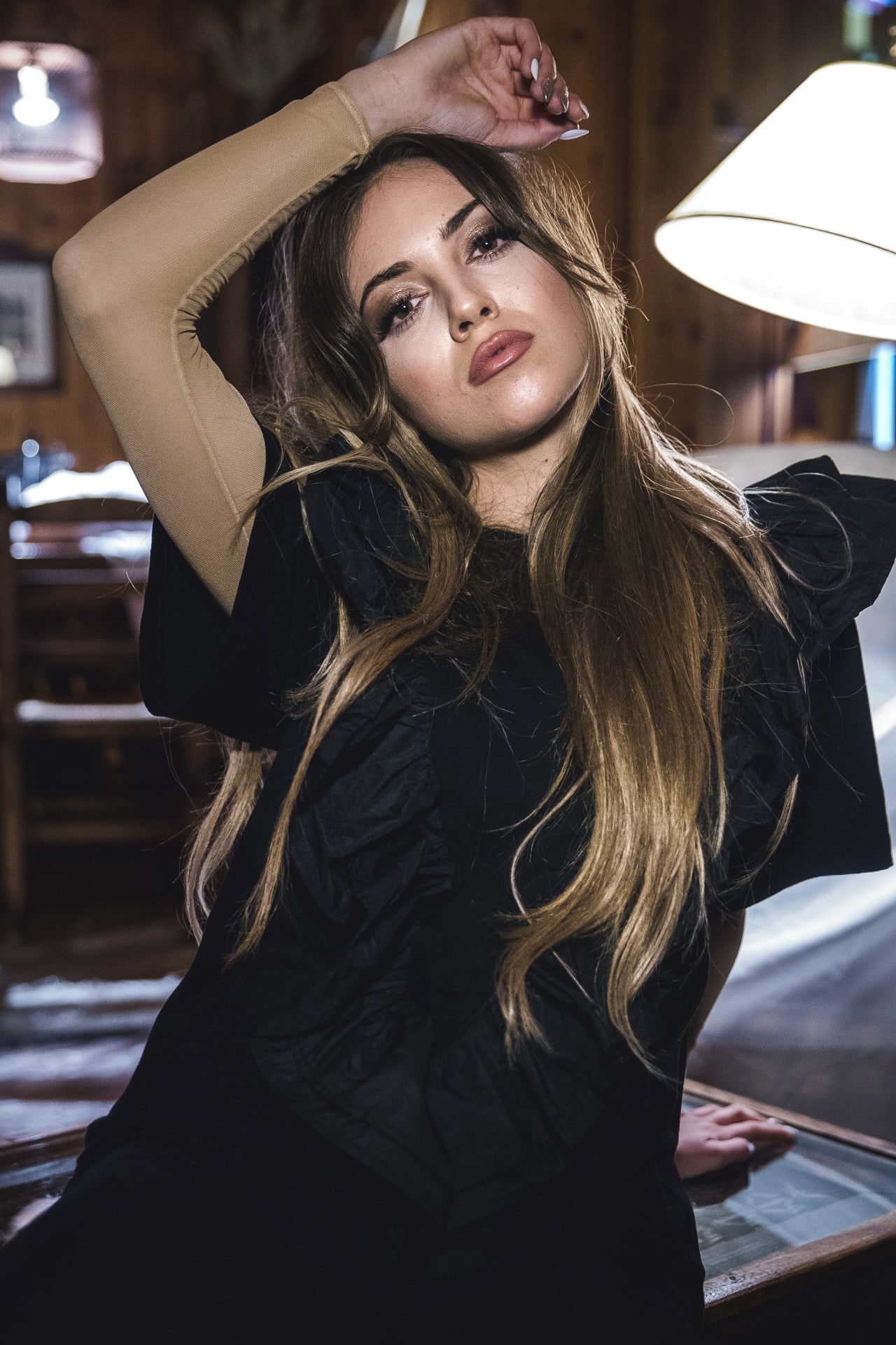 ana-mena-foto