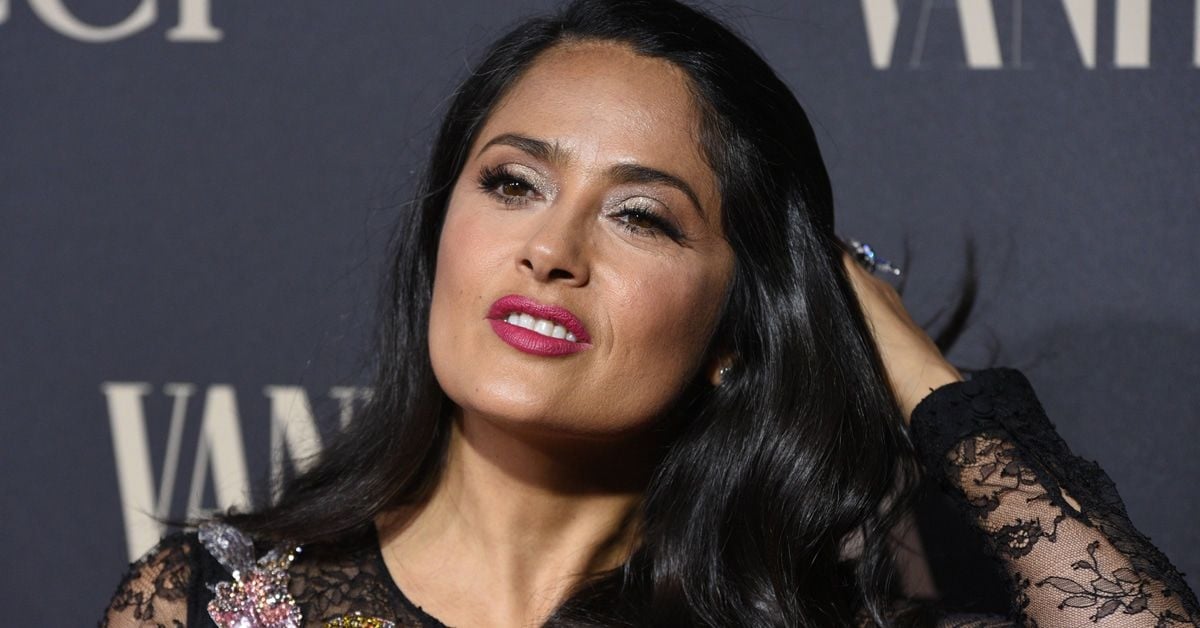 Salma Hayek - toca el pelo