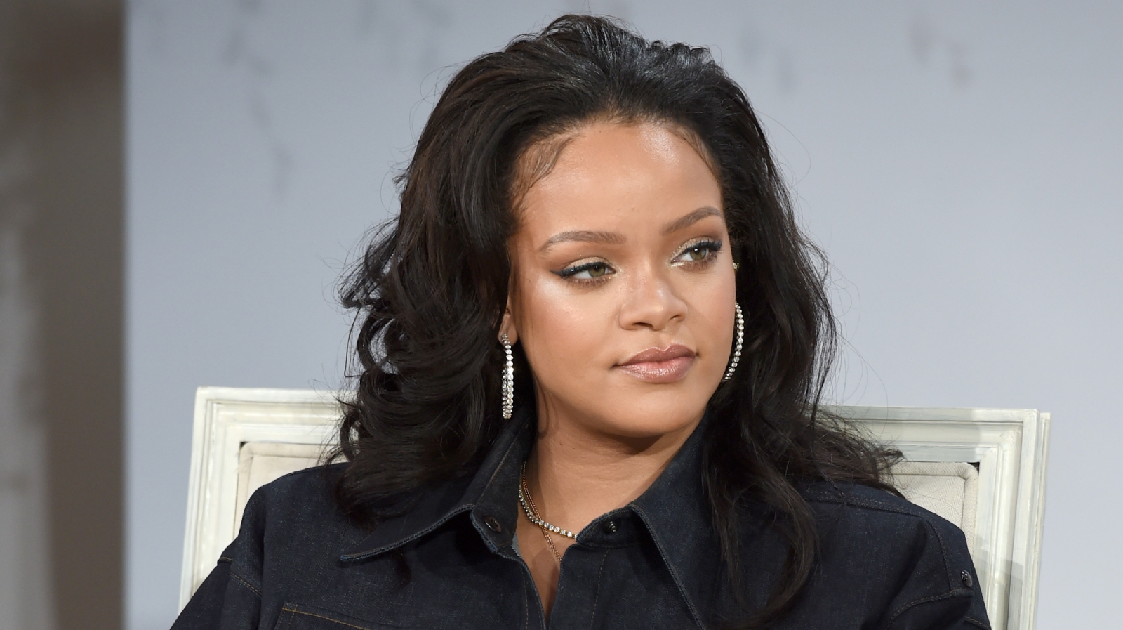 rihanna-11