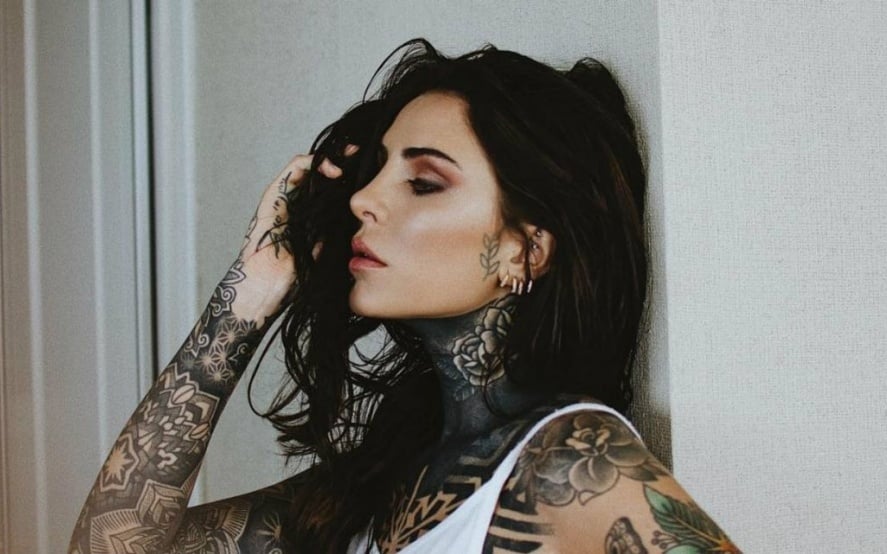 20190703182554_cande-tinelli