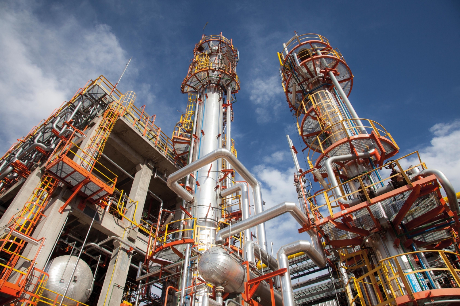 petroleo refineria