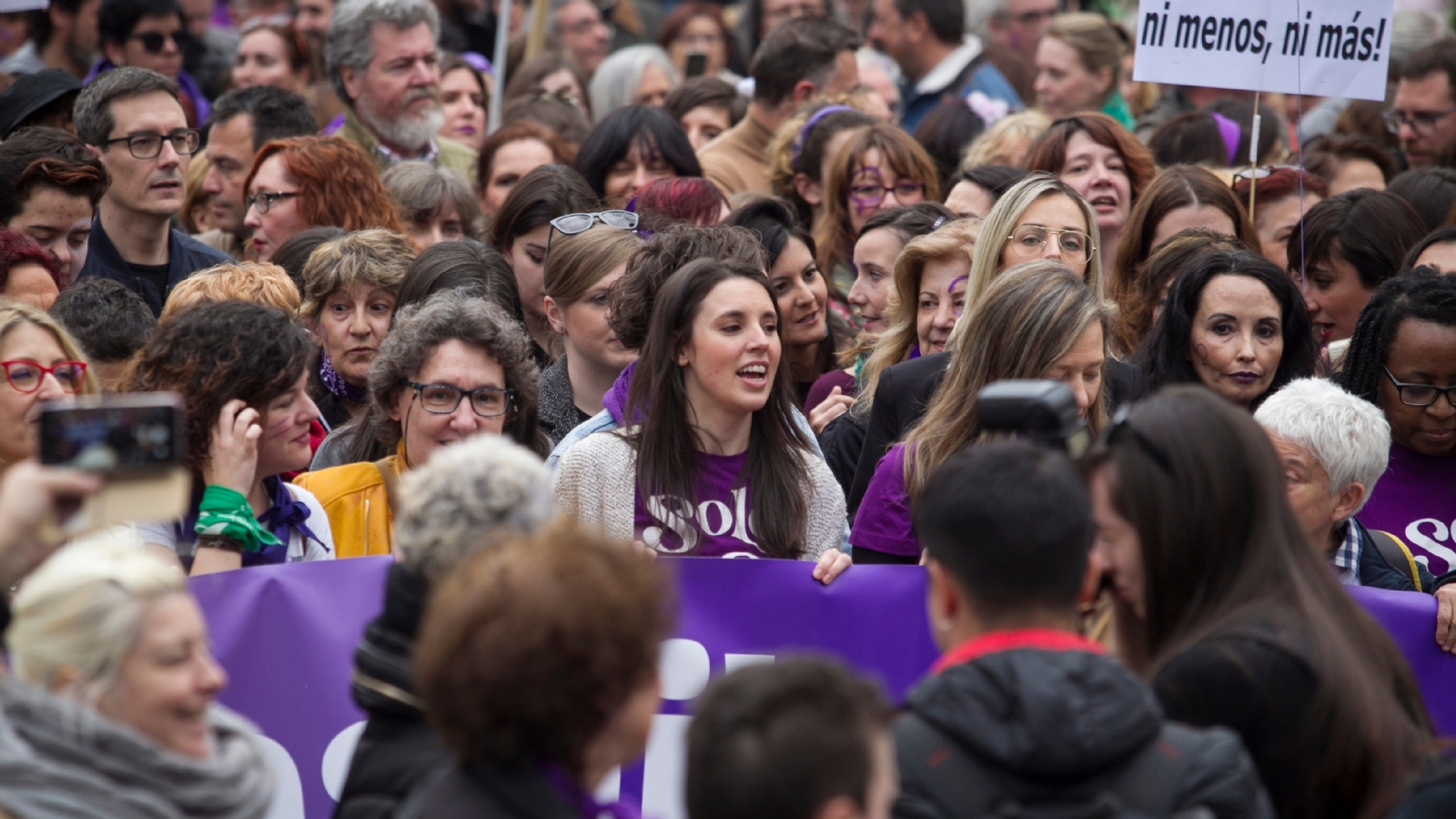 www.minutoneuquen.com IRENE MONTERO MARCHA I