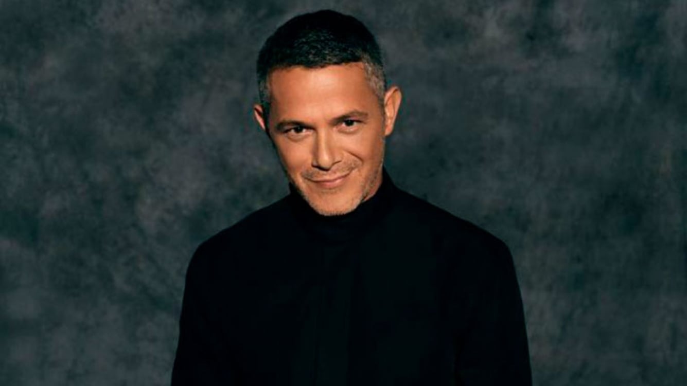 Alejandro Sanz - fondo oscuro