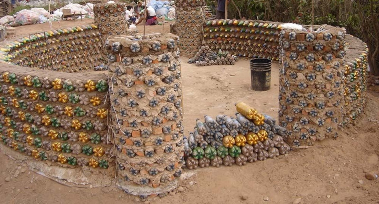 arquitectura_ecoladrillos_construccion
