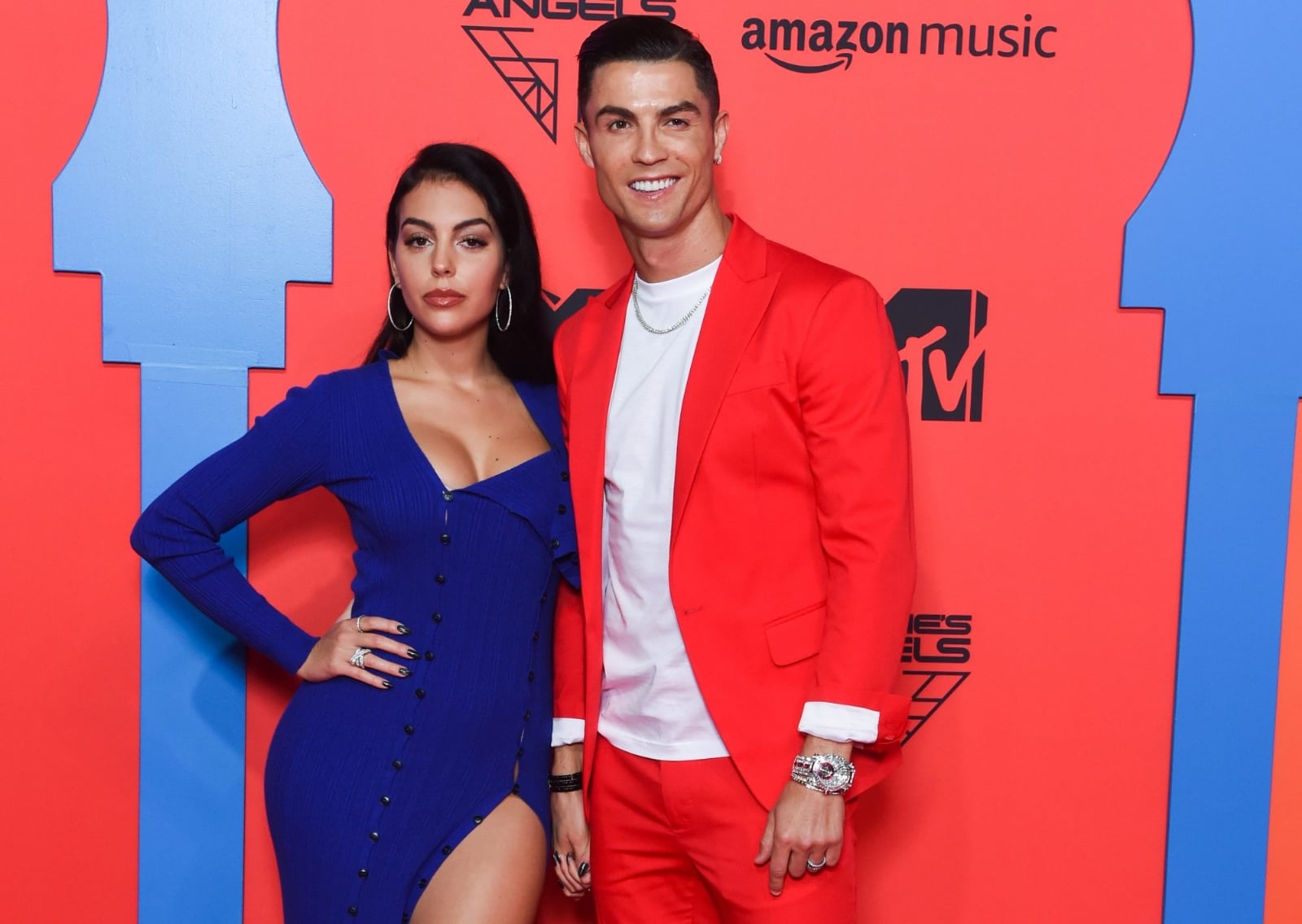 www.minutoneuquen.com GEORGINA RODRIGUEZ II