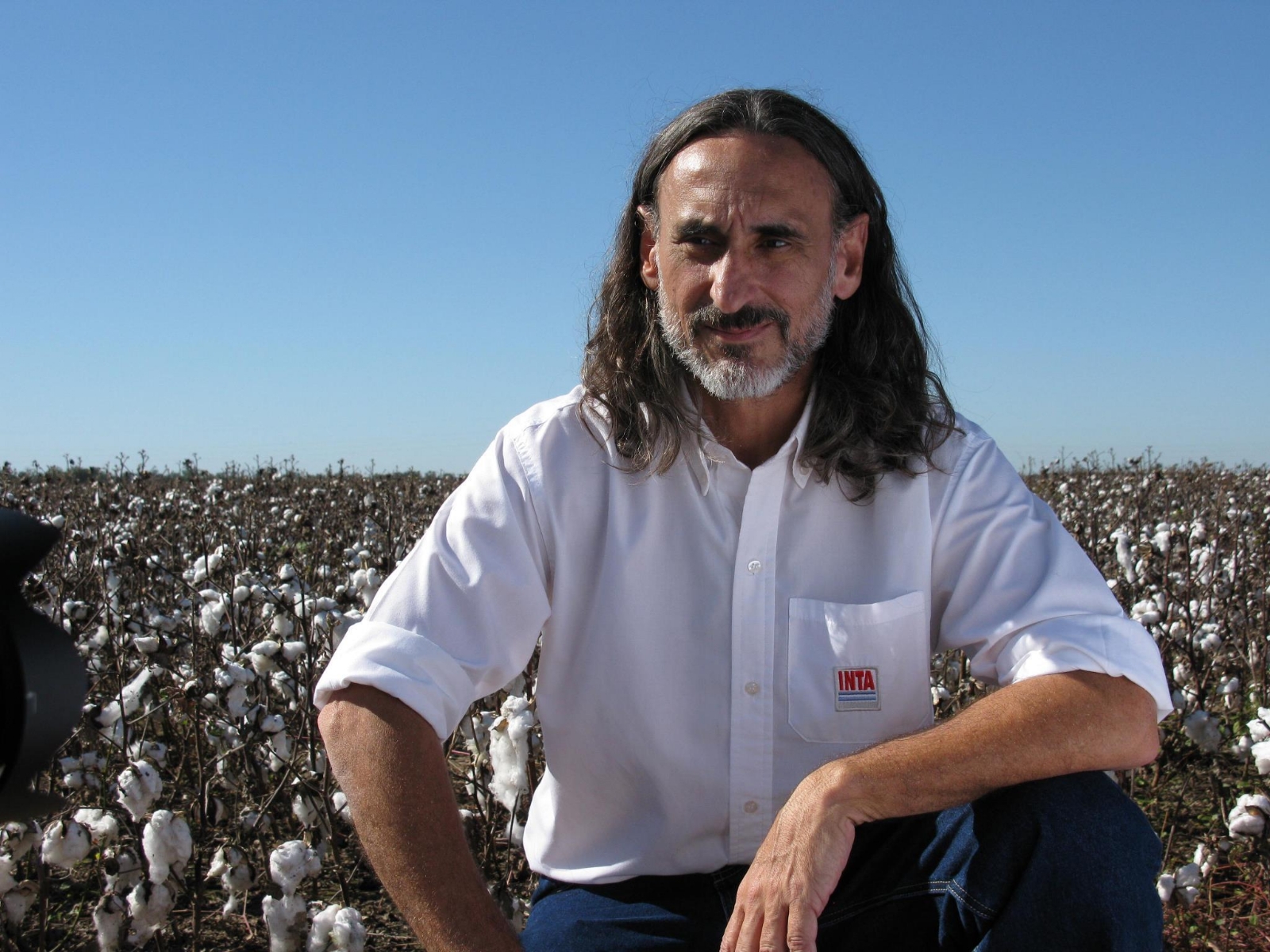 Ministro-de-Agricultura-Luis-Basterra (1)