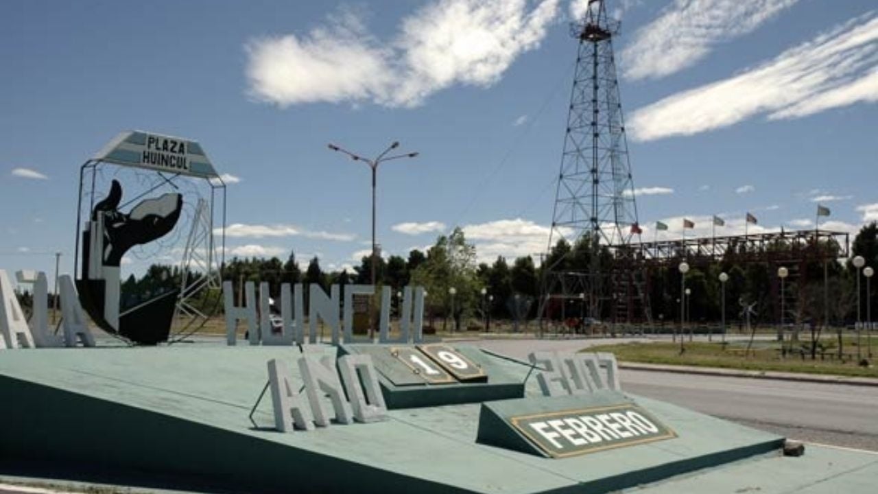 Plaza Huincul4
