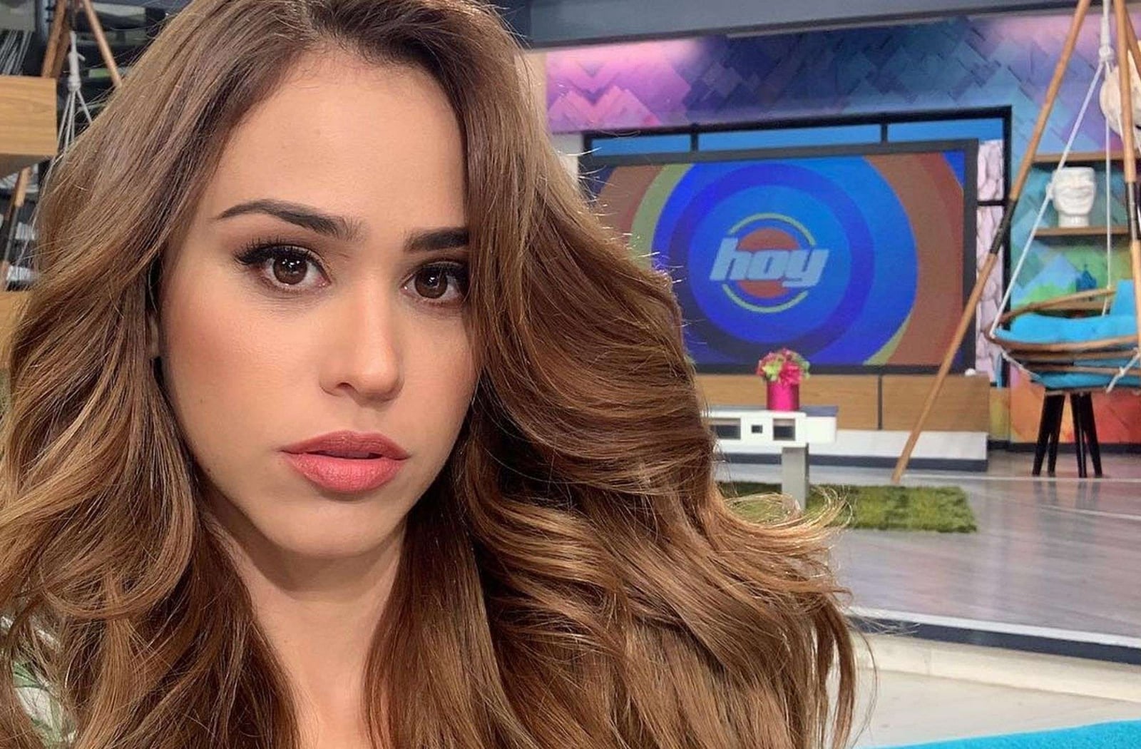 yanetgarcia-hoy-televisa-donaines-tenoriocomico-1