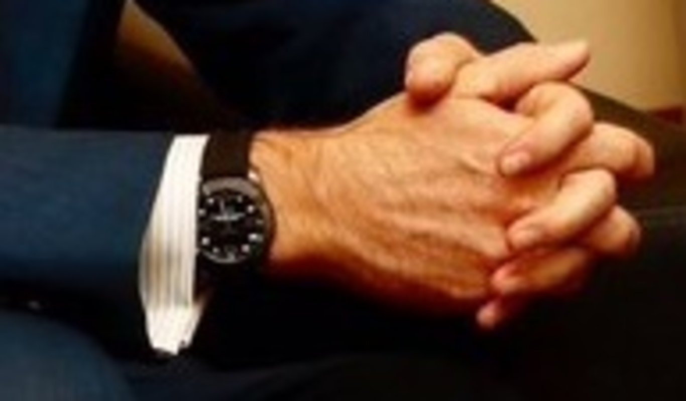 www.minutoneuquen.com rey felipe reloj 2