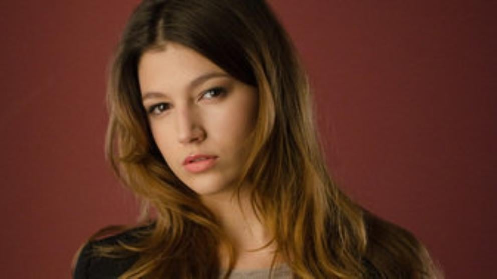 www.minutoneuquen Ursula Corbero 2