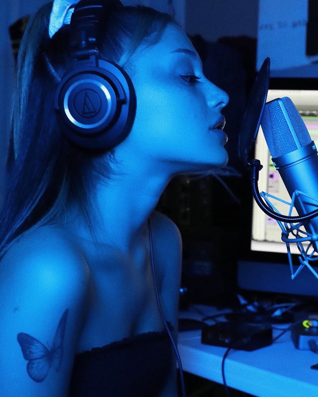 ari1