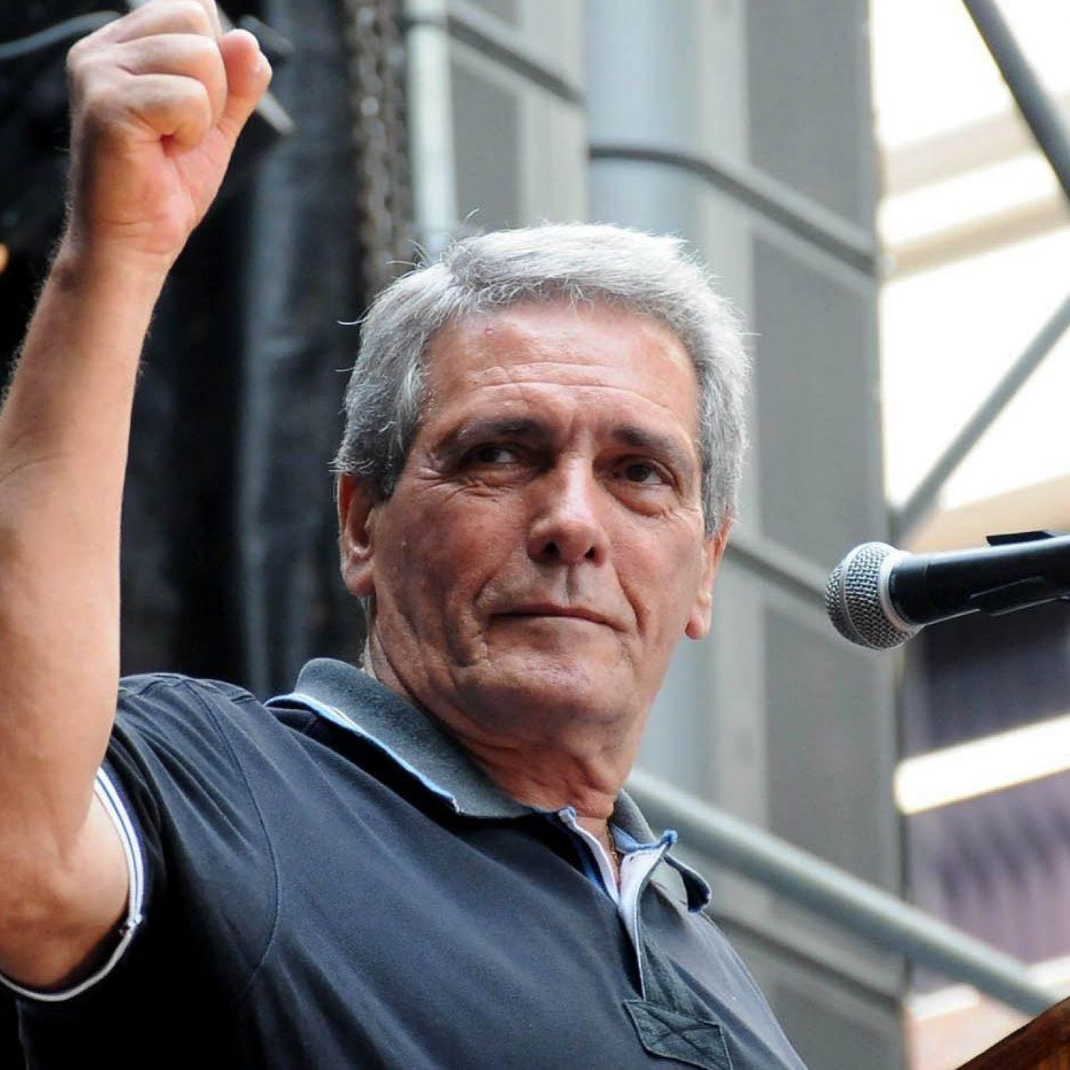 CARLOS ACUÑA