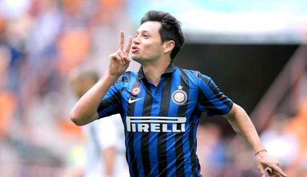 Mira-Mauro-Zarate-Inter-Cesena_OLEVID20120429_0007_27