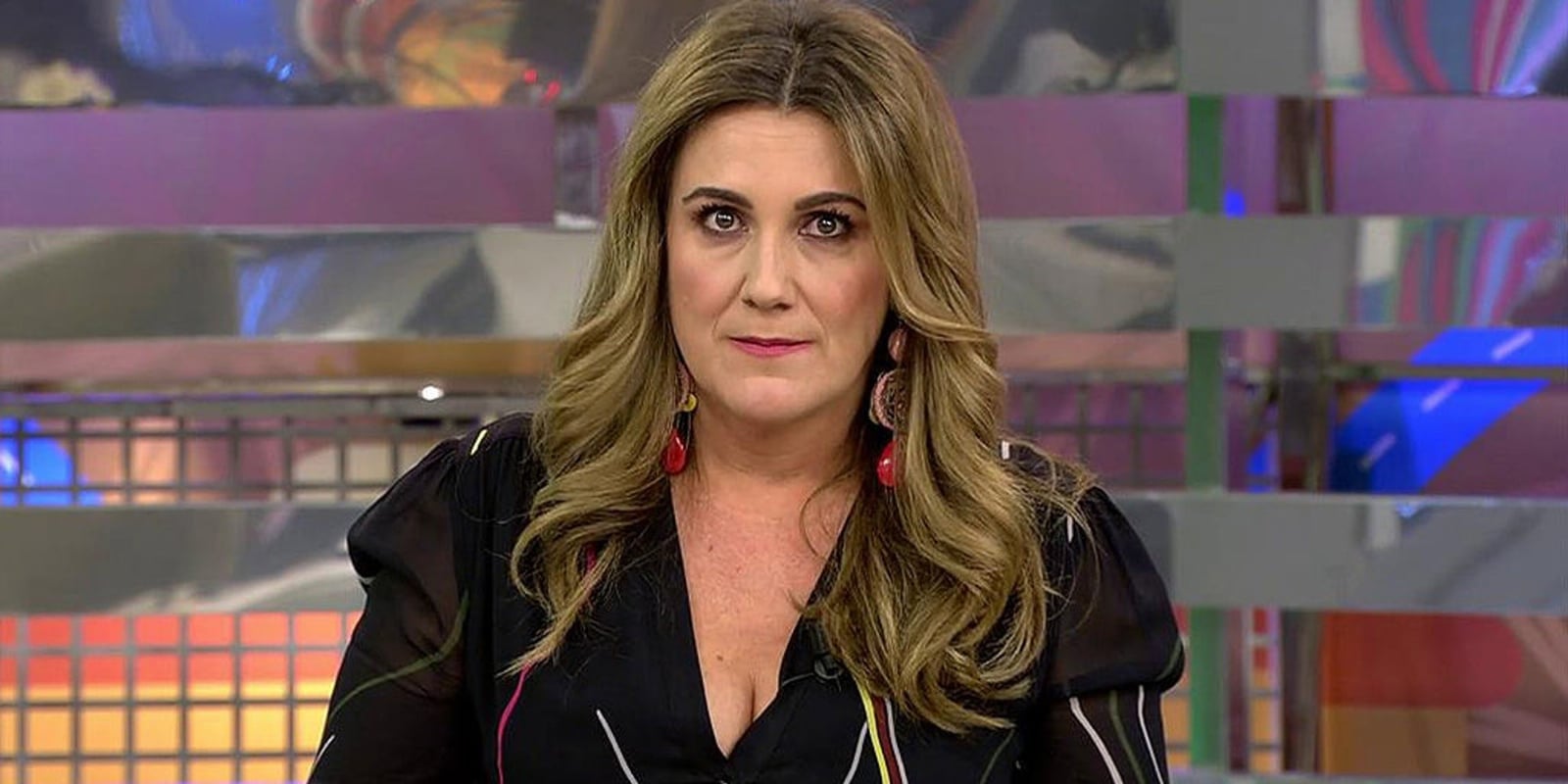 Carlota Corredera - rostro serio