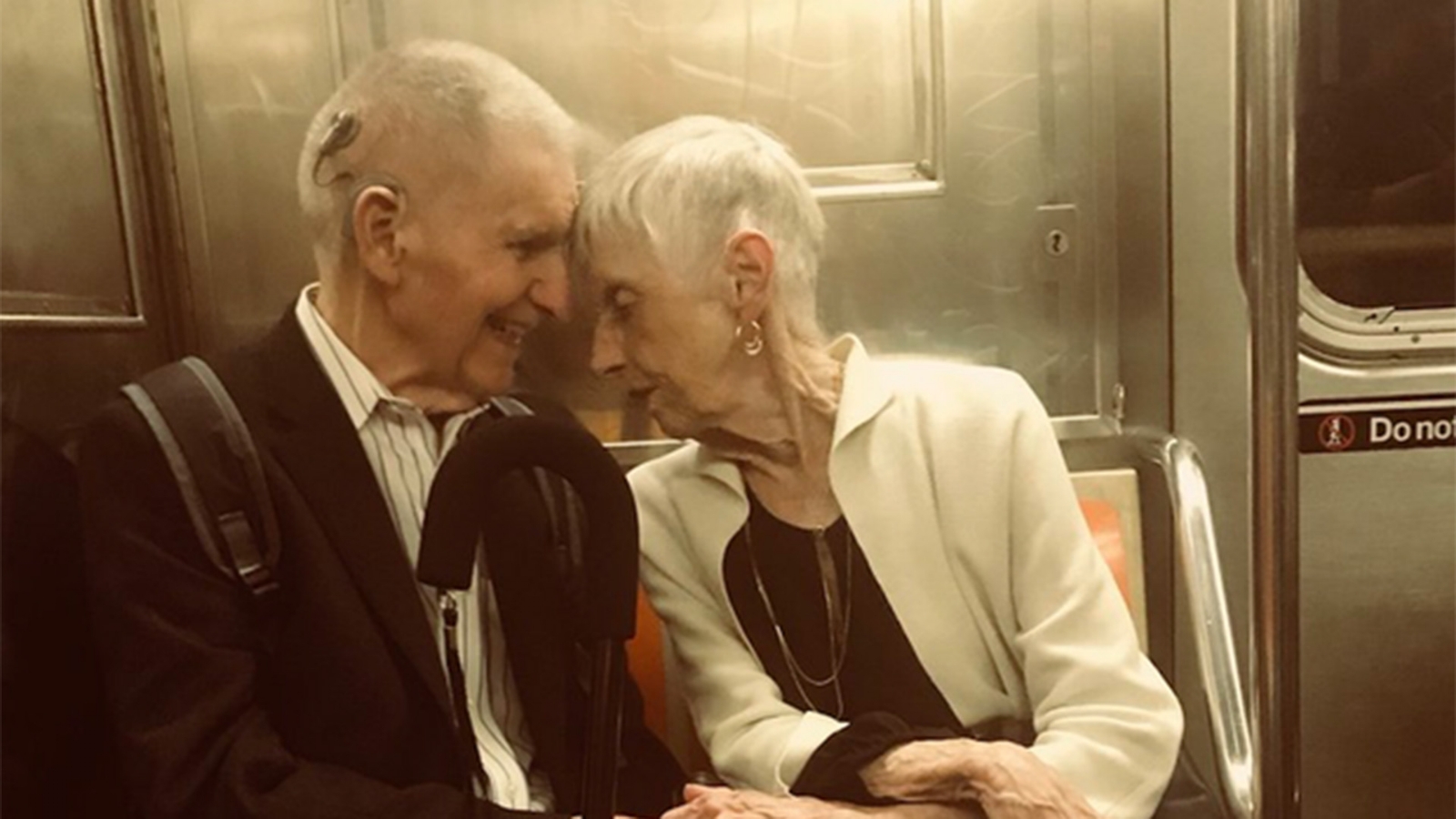 Ancianos-metro-NY