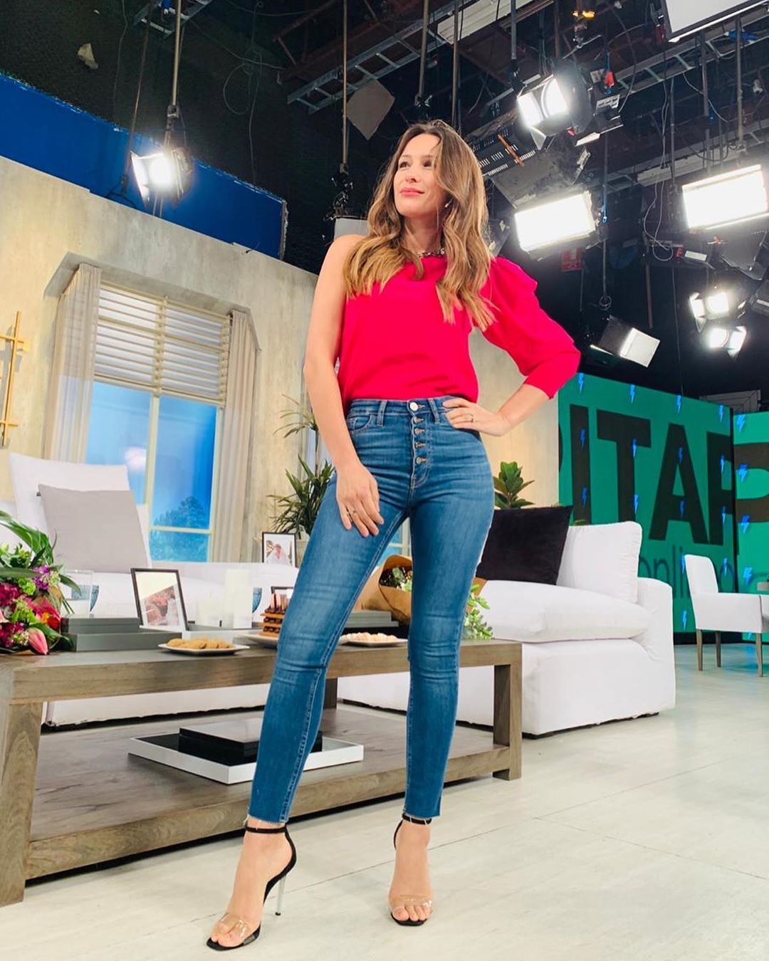 www.minutoneuquen.com Pampita