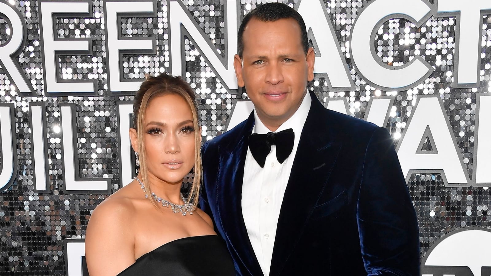 www.minutoneuquen.com jlo y alexp