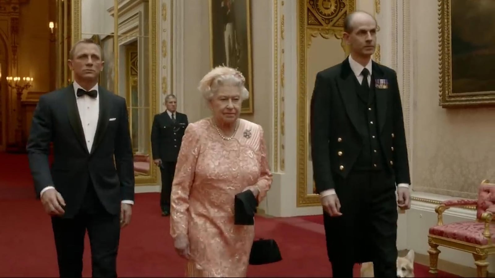 www.minutoneuquen.com Reina Isabel II 3